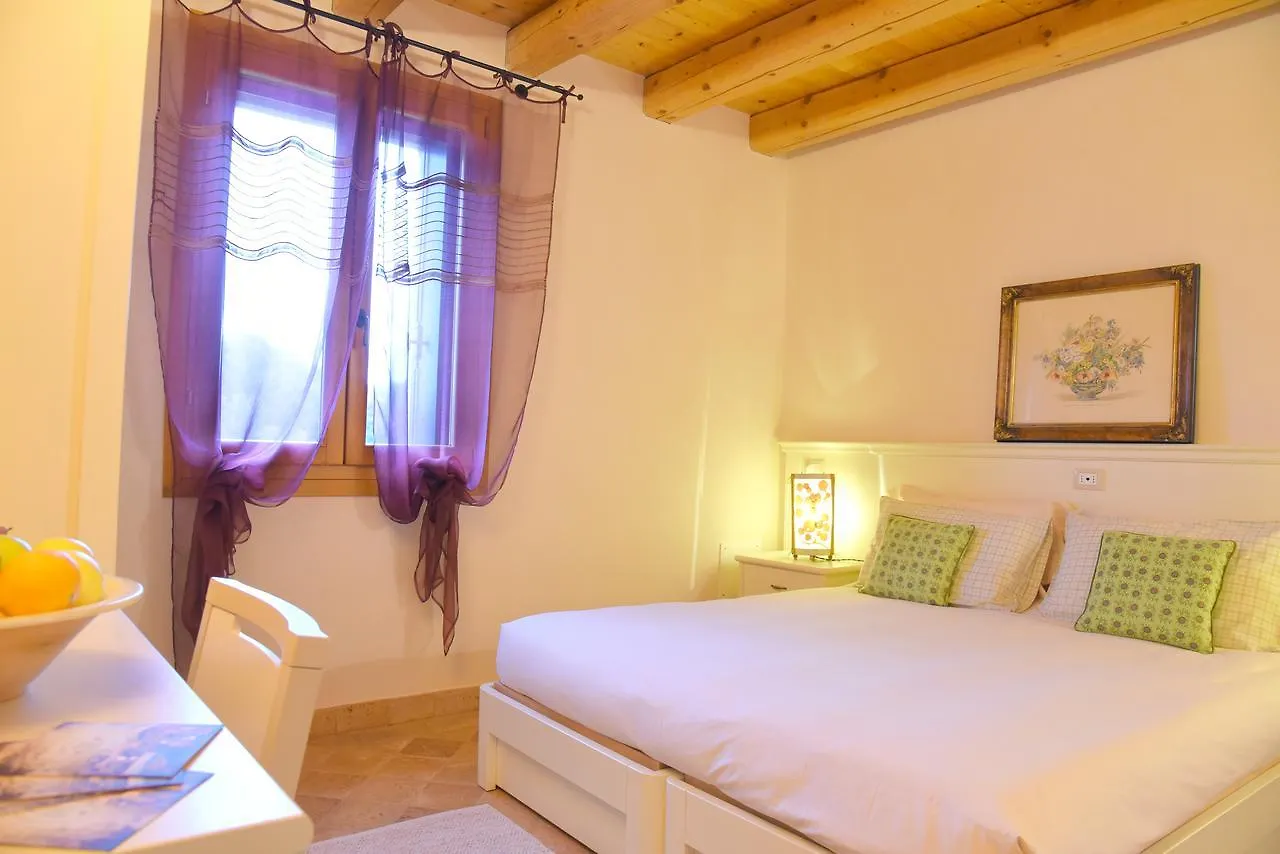 Agriturismo Monte degli Aromi Villaga Italia